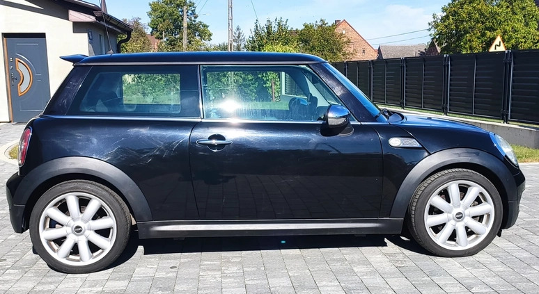 MINI Cooper S cena 35400 przebieg: 70691, rok produkcji 2010 z Kluczbork małe 436